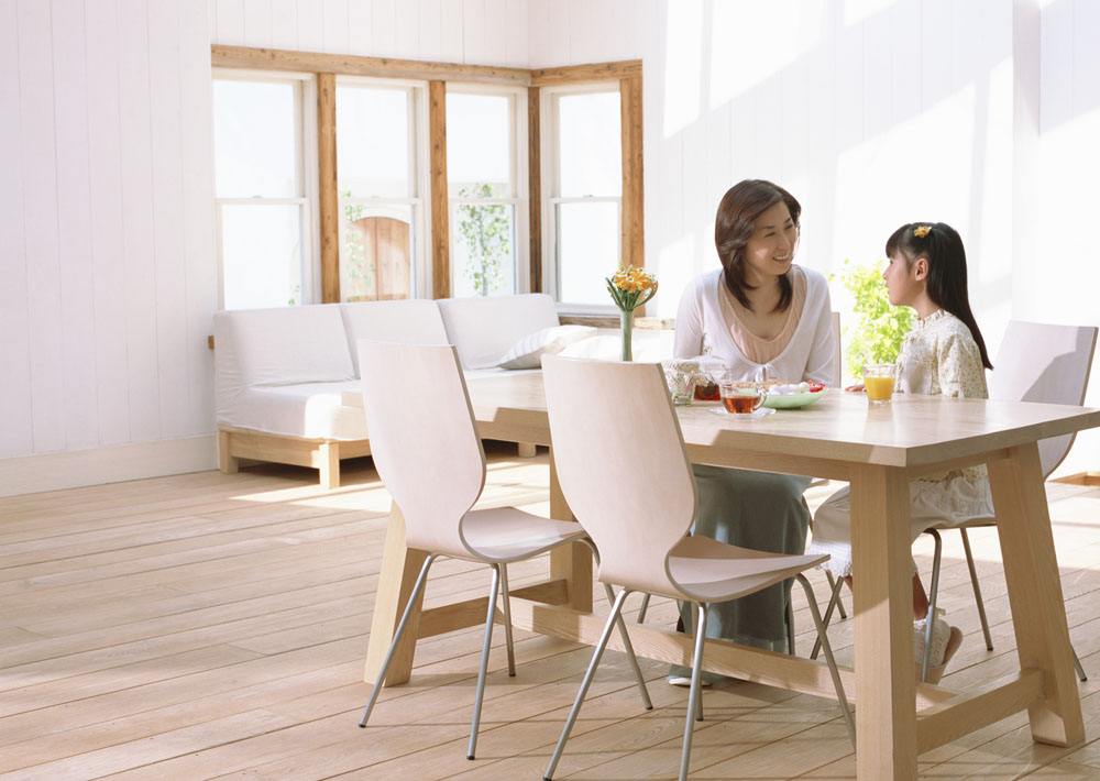 大一乖乖女没男友没怀孕，“母乳”却源源不断，医生：幸好来得早