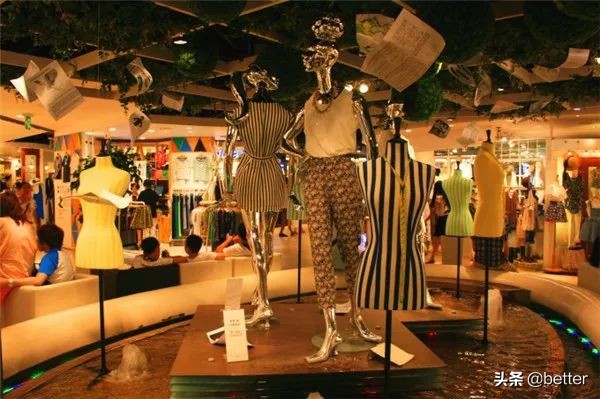 她把首尔东大门带到了武汉汉正街