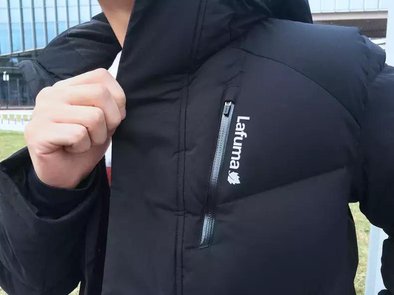 羽绒服也能穿出时髦感,羽绒服这样穿时髦温暖还显瘦