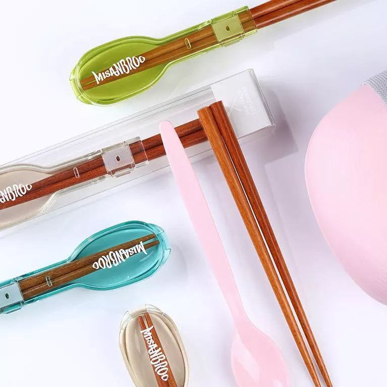 为小孩上学准备防疫用品,开学孩子要备哪些防疫用品