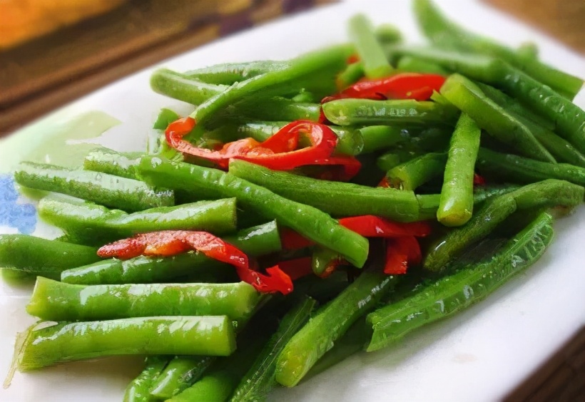 蒜泥豆角土豆茄子的家常做法,蒜泥扁豆角的家常做法窍门视频