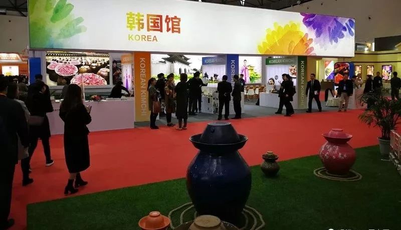 一泡而红!四川这座小城已火向全球,今天万人齐聚!