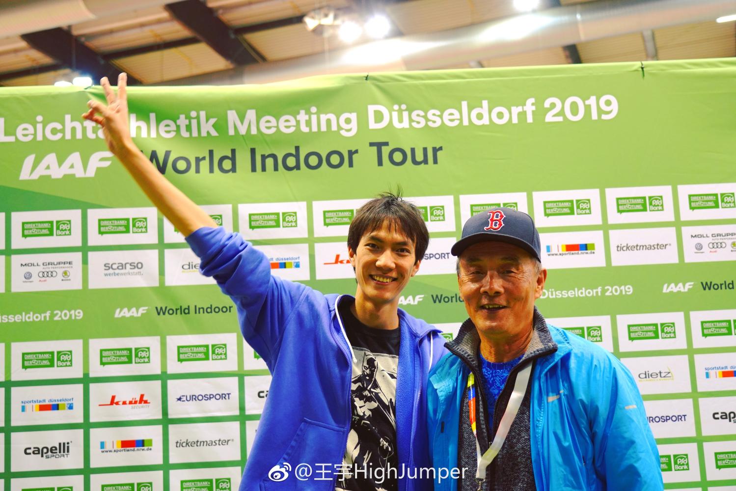 清华学霸跳高2米34破全国纪录平衡学习与比赛辛苦只能冷暖自知