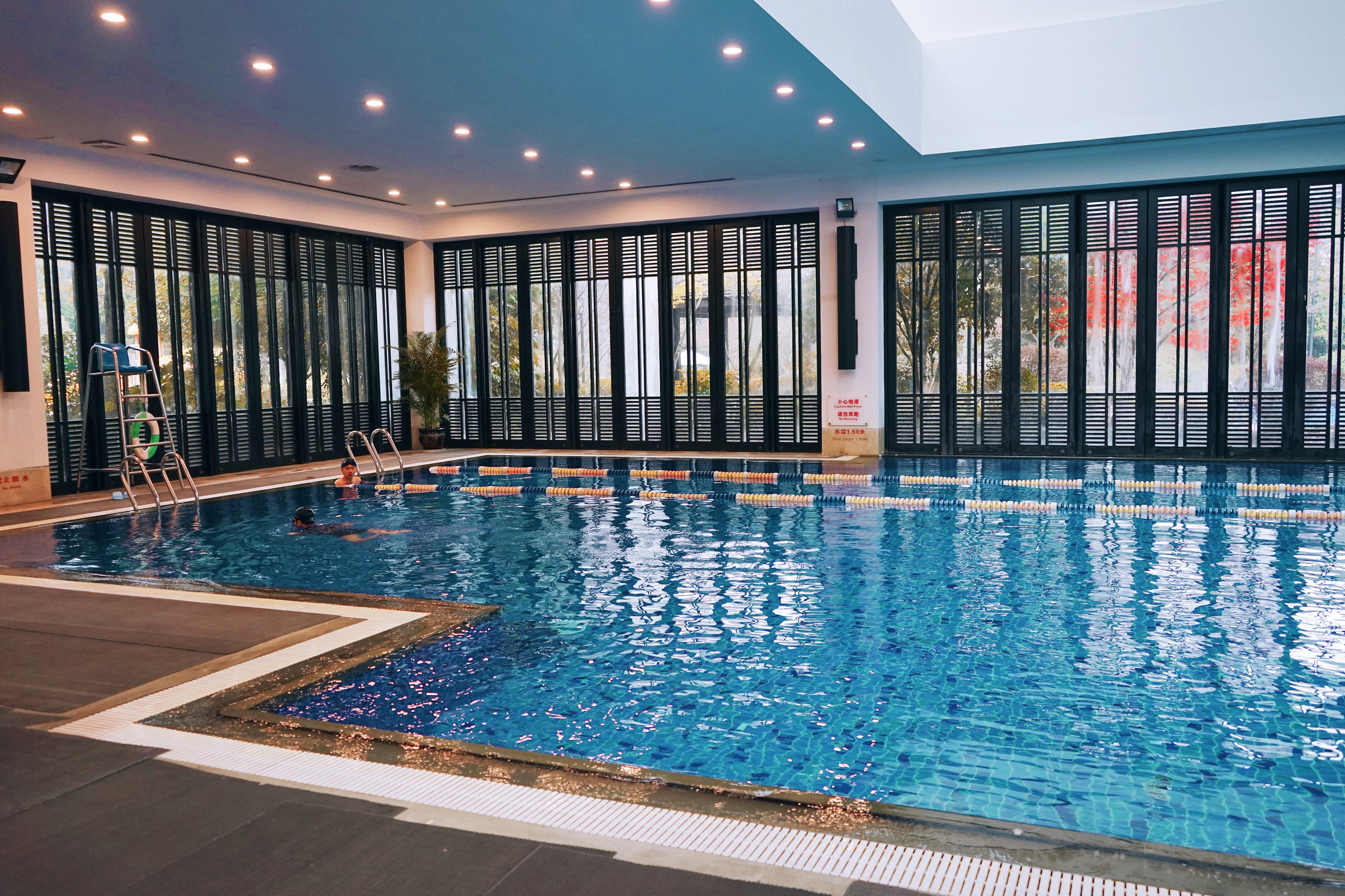 良渚君澜双人温泉,冬日暖阳泡温泉