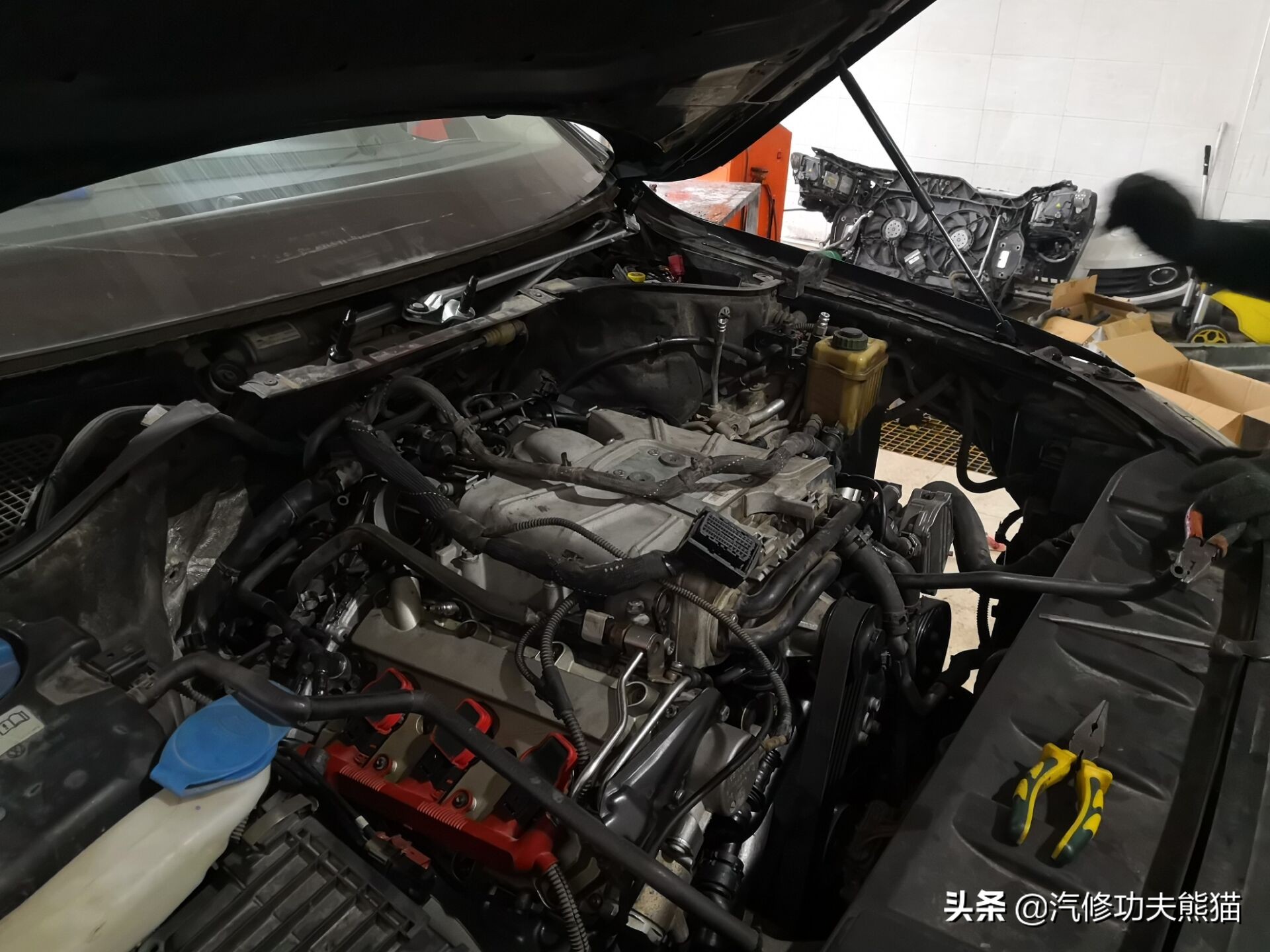 只因修烧机油却被人修到残废！4S拒修！一台奥迪Q7的重生路