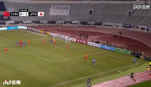 中国vs日本足球姜至鹏,中国日本足球三比三