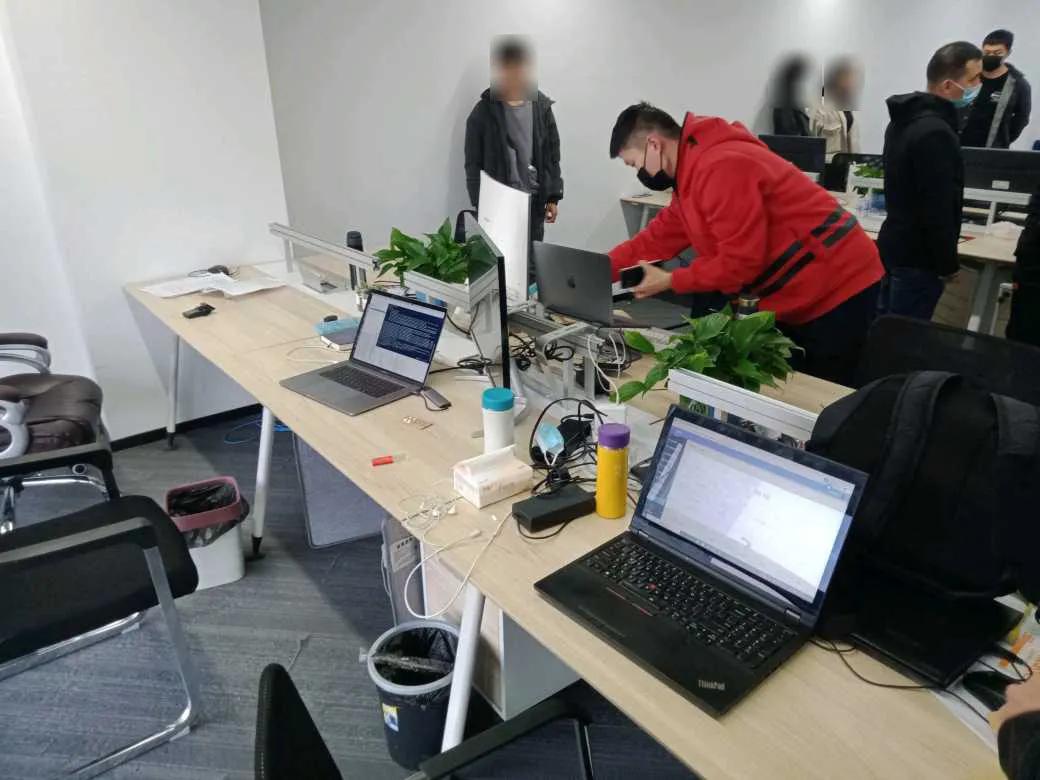 网络裸聊诈骗信息被盗该如何处理,网络裸聊敲诈案件最新