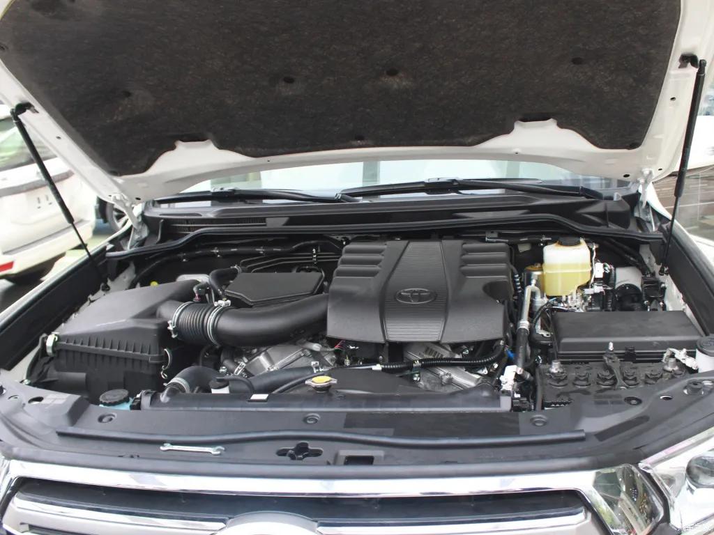 兰德酷路泽4000二手车现在多少钱,丰田兰德酷路泽5700二手车价格