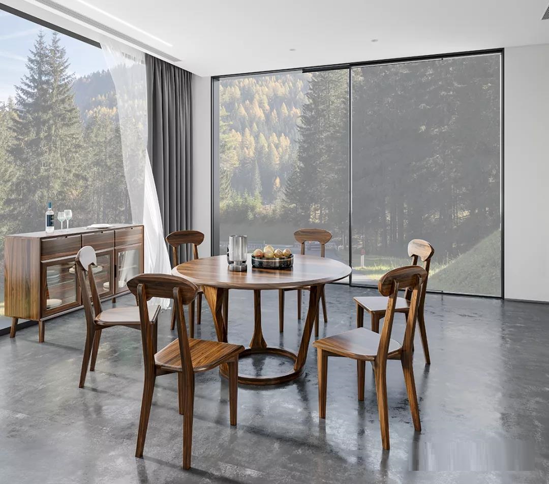 意式轻奢风的高级感餐桌椅,轻奢风格餐桌椅推荐