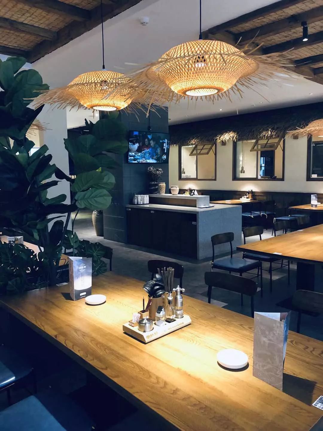 云南过桥米线份量足5包24块9,香沅桥过桥米线优惠套餐