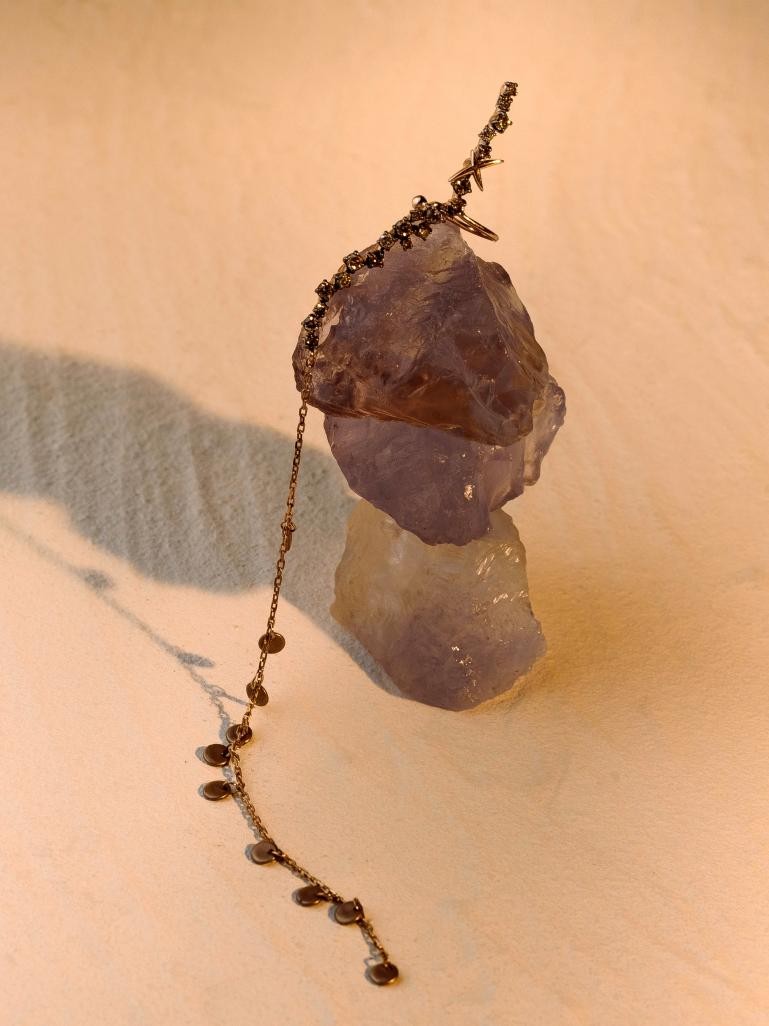 秋天最容易带火的“梦巴黎”,藏不住的法式高级金色魅力