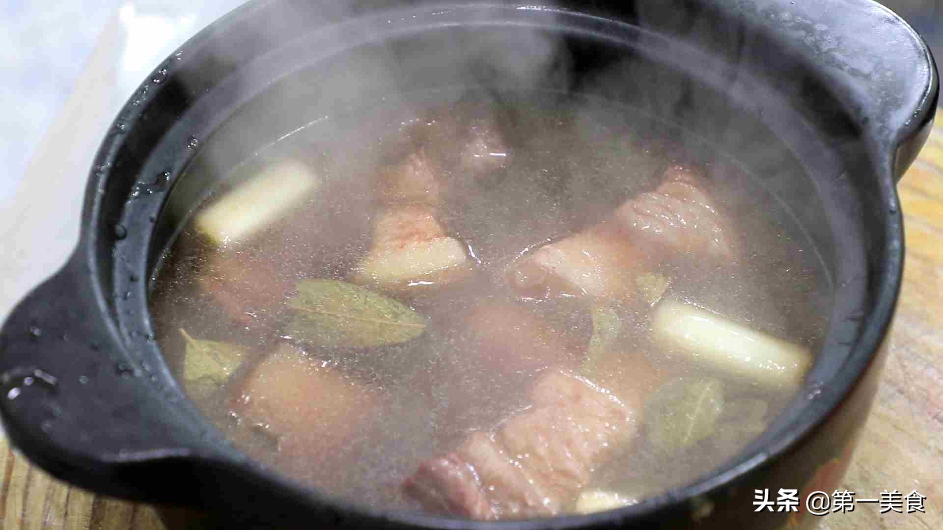 厨师长秘制红烧肉配方,大厨教你红烧肉正确做法鲜香不腥