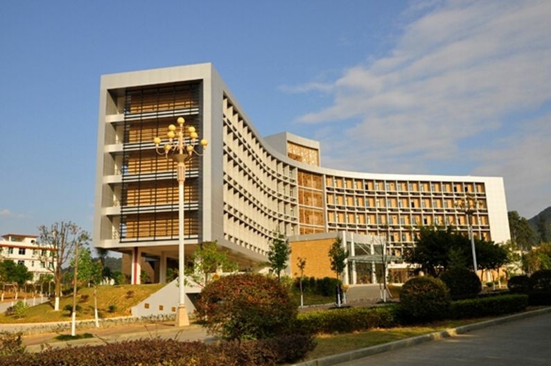 福建七所并驾齐驱的公办大学,覆盖类别广,二本线附近同学的佳选