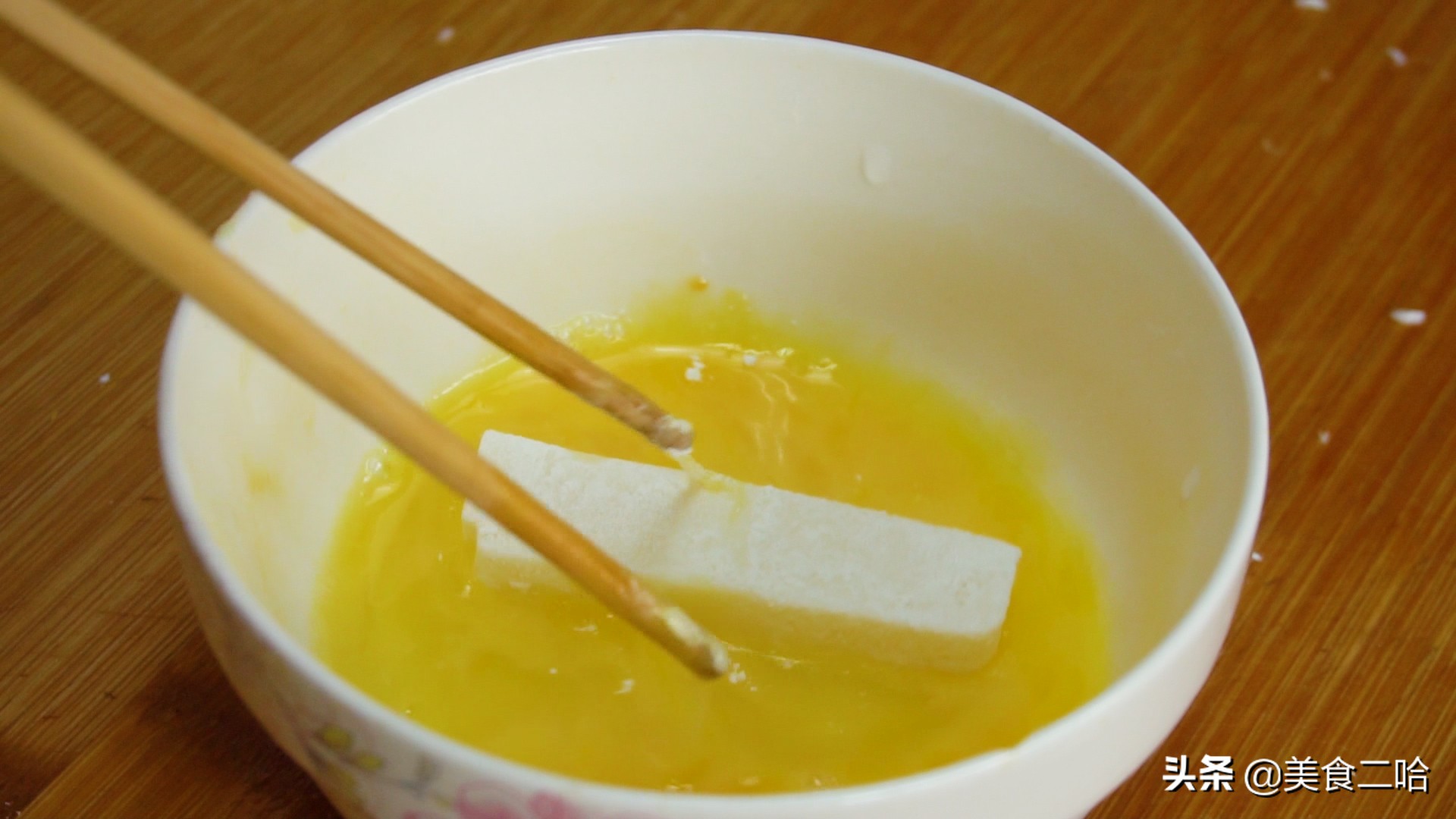 过期牛奶怎么做成炸鲜奶吧,快过期牛奶不要扔