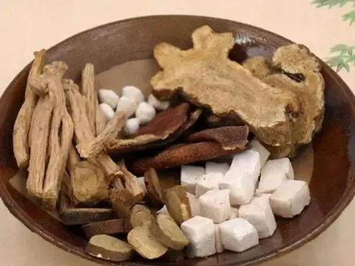 治疗鼻炎的关键就是把痰排出去,中医治疗鼻炎鼻腔有痰