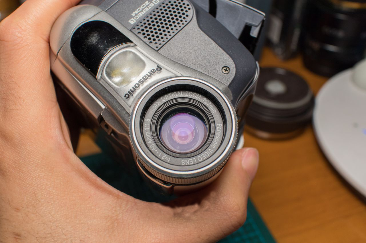 老款磁带dv摄像机工作原理,手持dv磁带摄像机