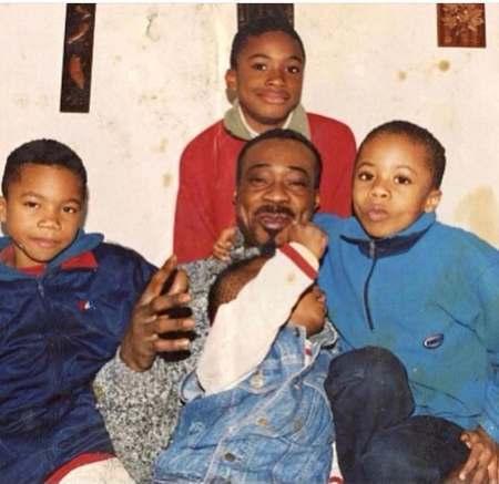 耐克续约字母哥,李宁2021字母哥