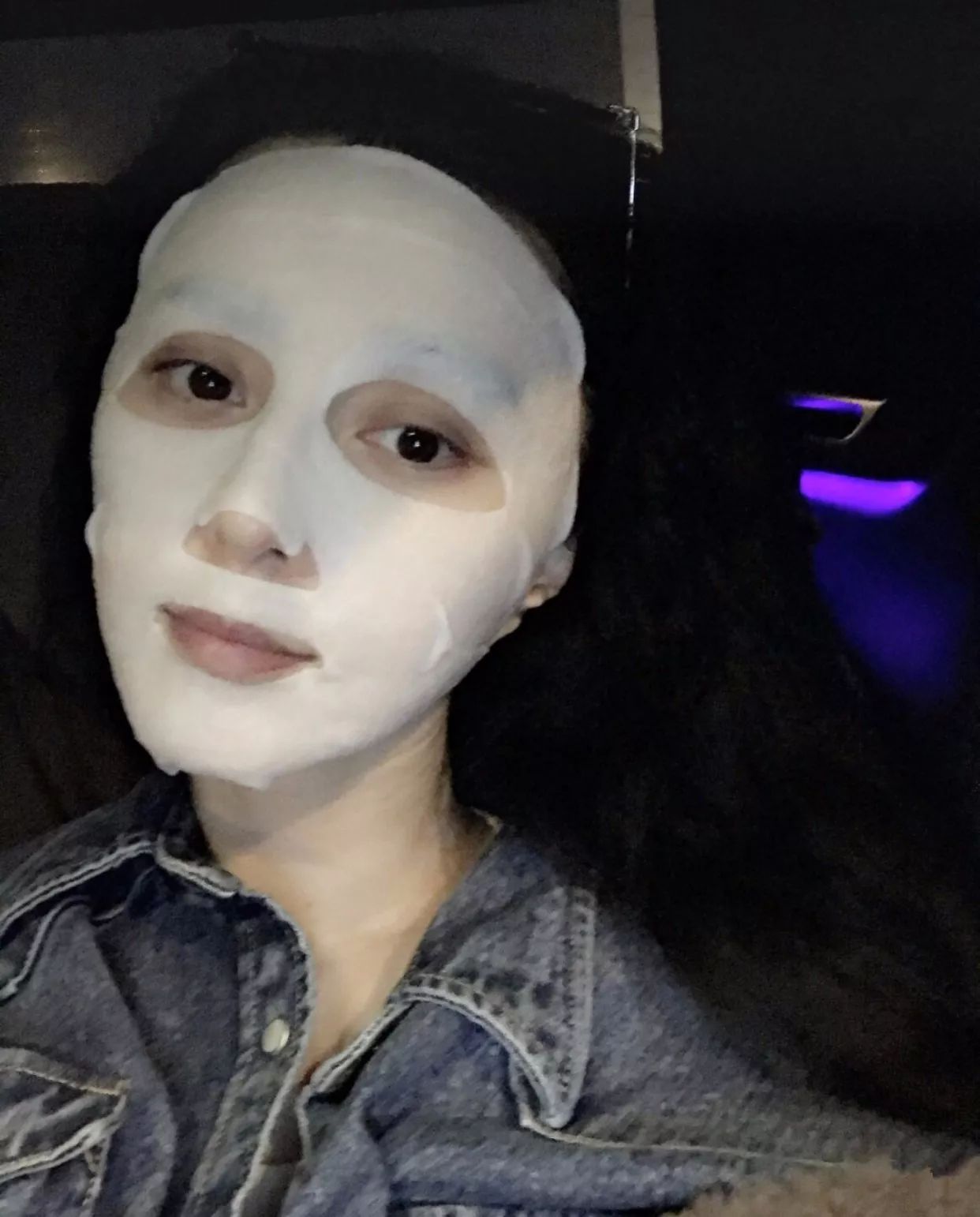 范冰冰的“敷面膜*法大**”火了，每天敷两片，网友：学后皮肤更好了