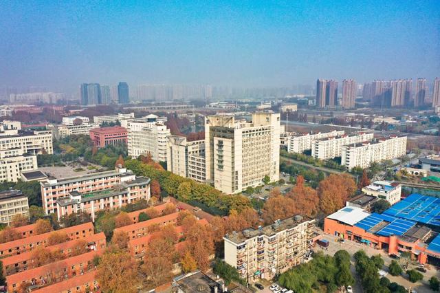 湖北工业大学火了，高考多少分才能考上这所高校呢？