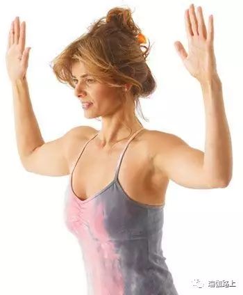 正确的24个四柱瑜伽动作,瑜伽四柱支撑小技巧