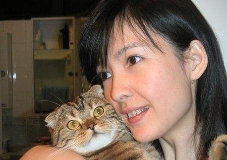 她是香港的玉女掌门人,她是玉女掌门人