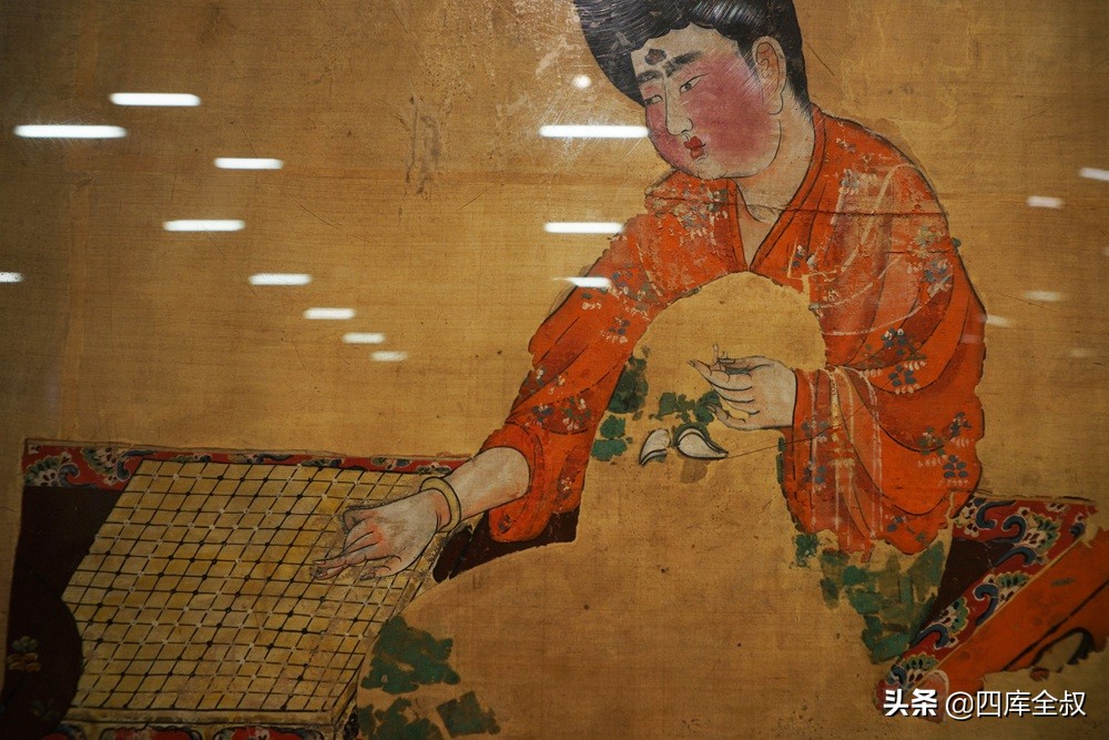 汉代彩绘俑一级文物图片高清,古代文物绘画线描三彩俑