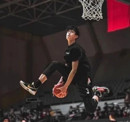 鍦哄潎12.5鐩栧附,鍦哄潎12鐩栧附