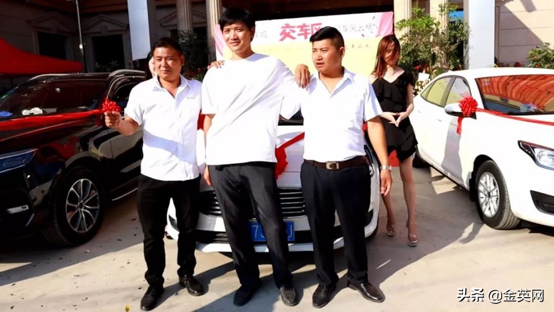 汽车城开幕,汽车城开业仪式