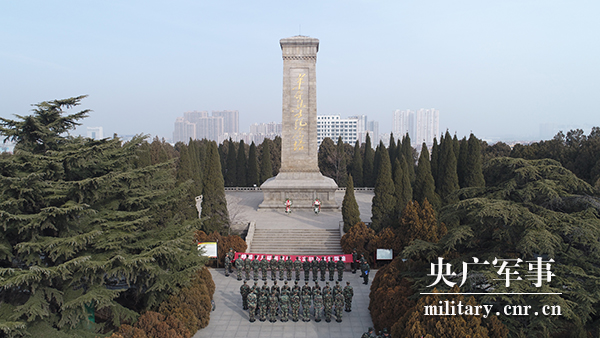 新春走基层火箭军军事频道,新春走军营部队新闻