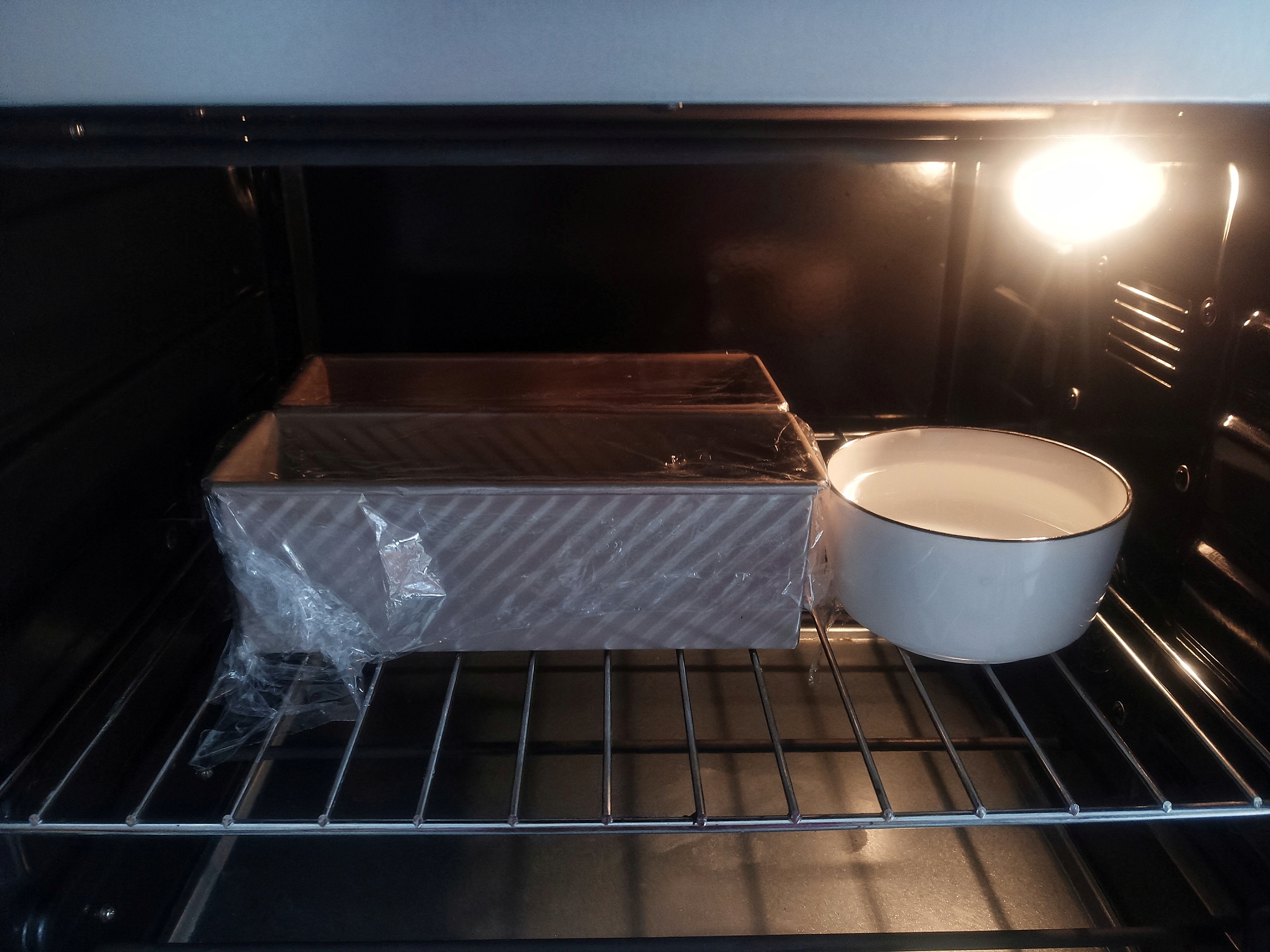 自制吐司怎么样不粘模具,自制吐司怎样不干