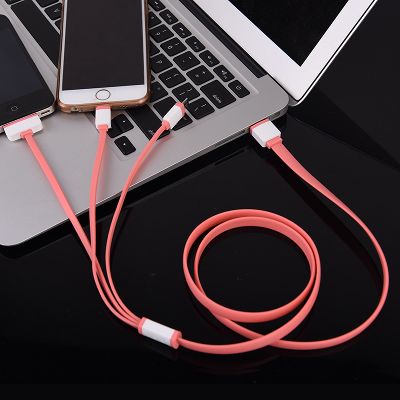 建议爱旅游的人：行李箱里带上这5样，旅途舒适不受罪！你们看看