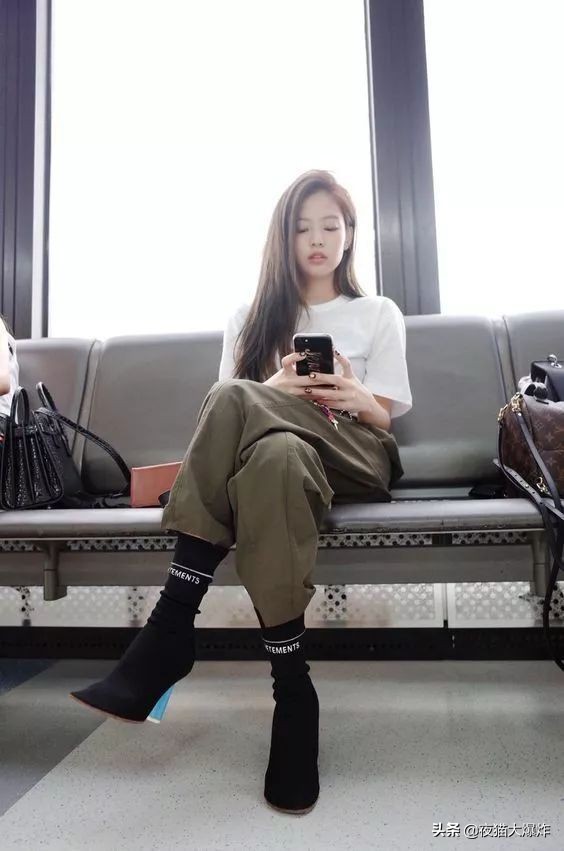 blackpinkjennie猫咪,blackpinkjennie猫眼妆