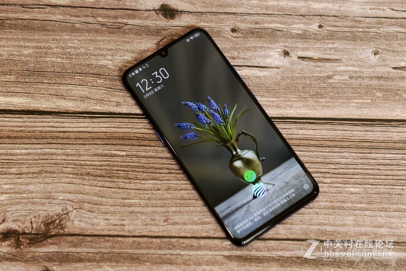 能流畅玩原神的iqoo手机,iqoo水桶机