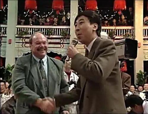 伊拉克足球英雄：生于*变政**，活于战争，死于病毒