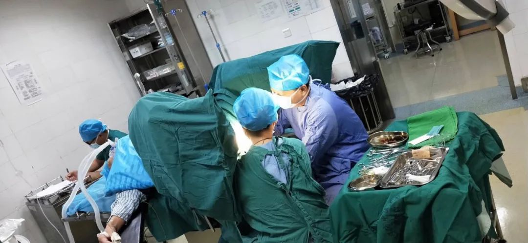 宜宾市中医医院肛肠科成功救治肛周坏死性筋膜炎患者