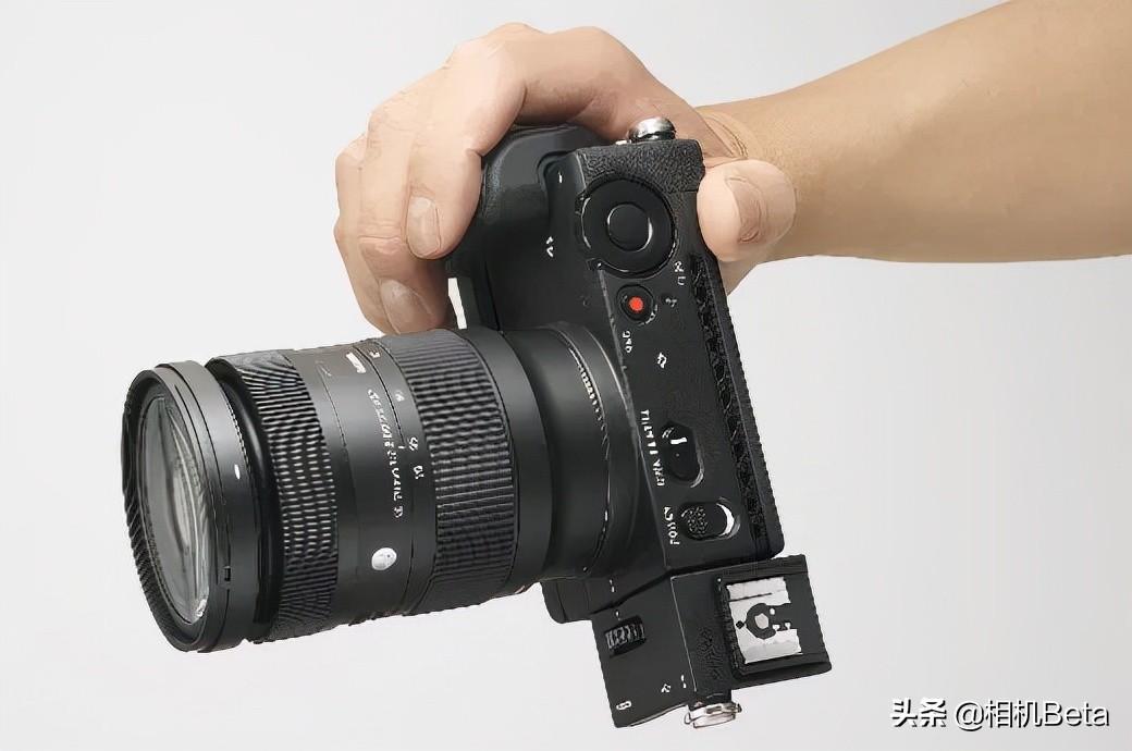 佳能单反大三元镜头推荐,佳能大三元镜头入手顺序
