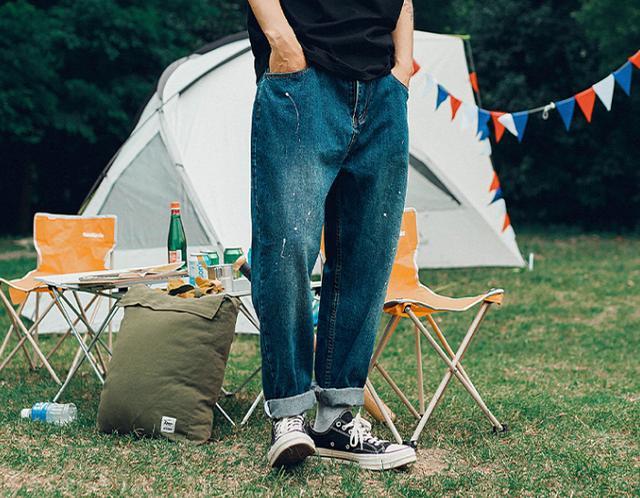 微喇叭牛仔裤适合腿粗的人穿吗,腿粗适合穿紧身牛仔裤吗