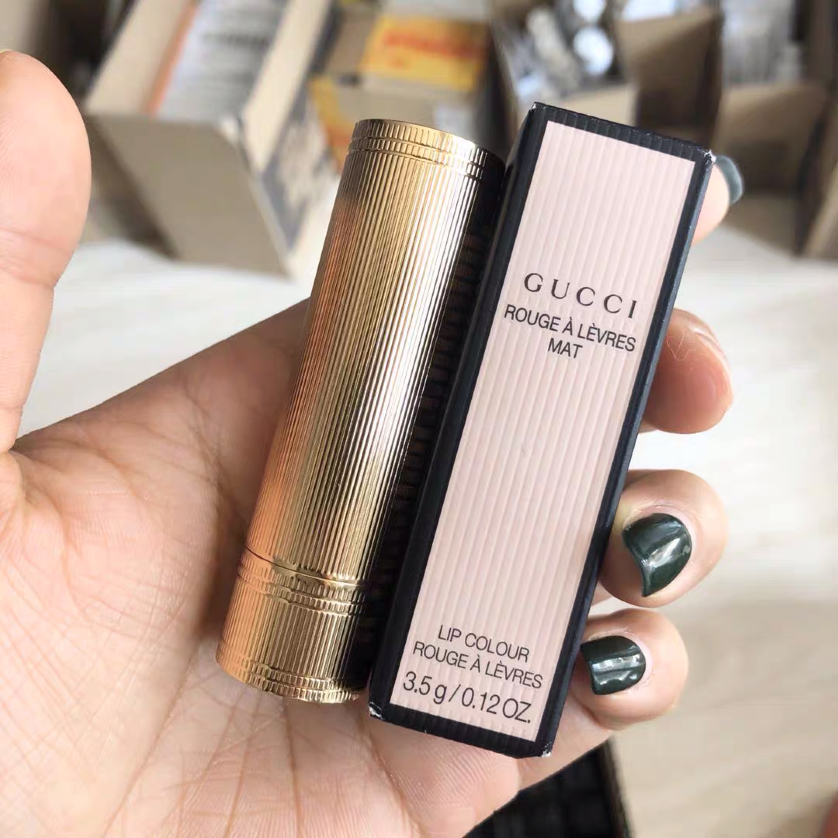 李佳琦嫌弃纪梵希口红视频,李佳琦吐槽爱马仕口红