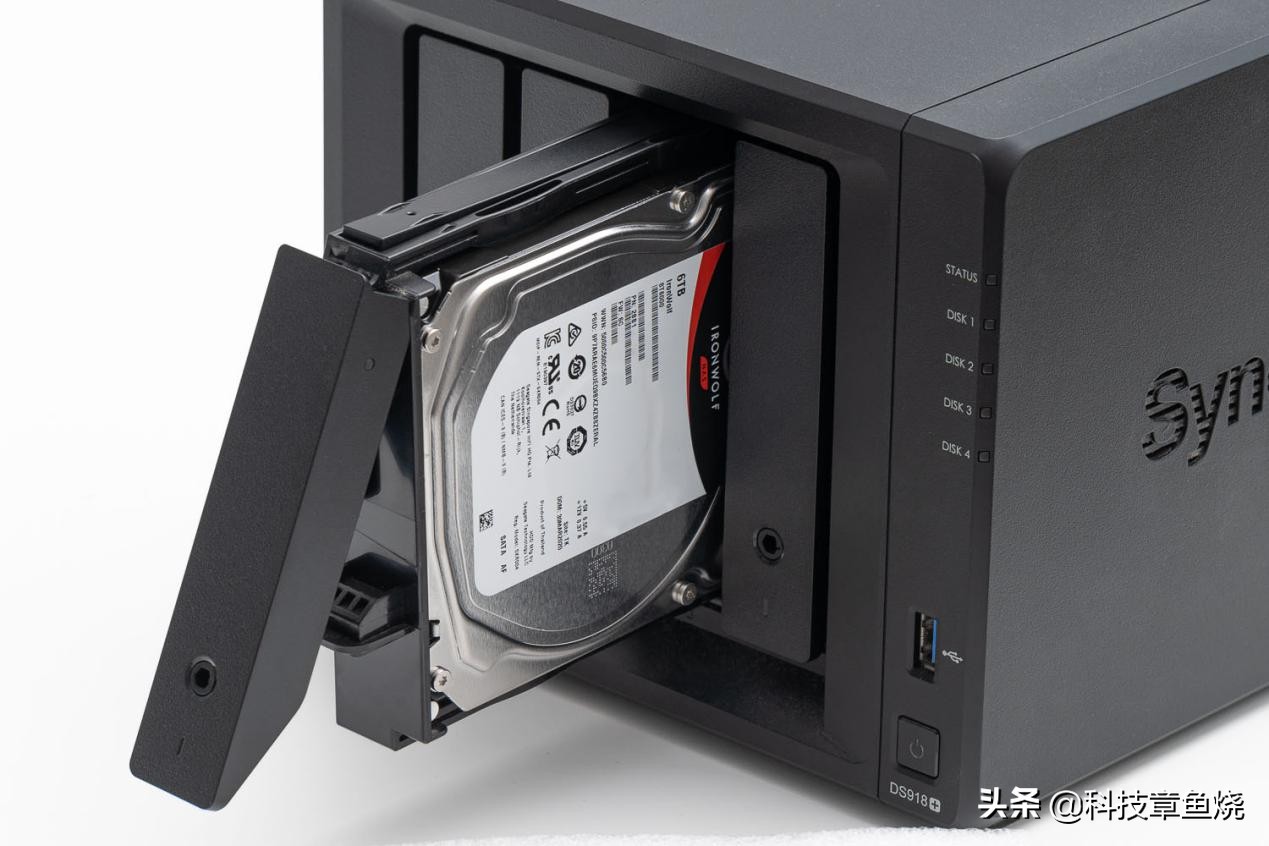 nas硬盘选cmr还是pmr,硬盘pmr和smr及cmr的区别