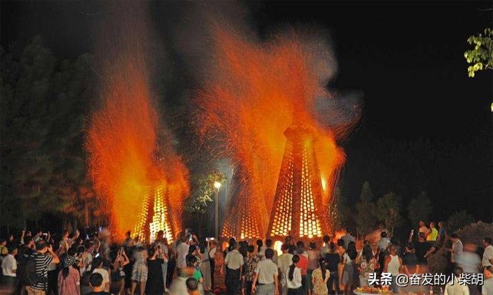 了解中秋节的来历及习俗,中秋节的来历关于中秋节的小故事