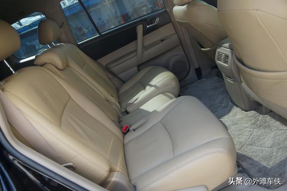19款丰田汉兰达2.0t四驱尊贵7座,试驾2010款丰田汉兰达