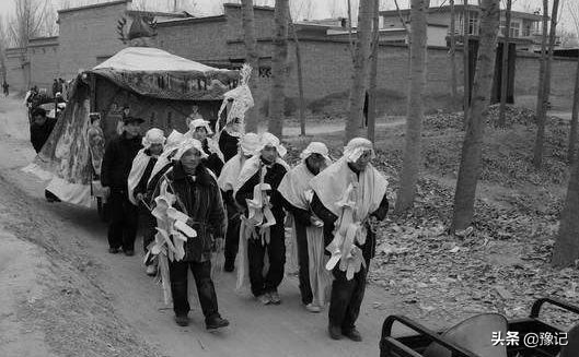 河南丧事的风俗有什么讲究,豫西葬礼