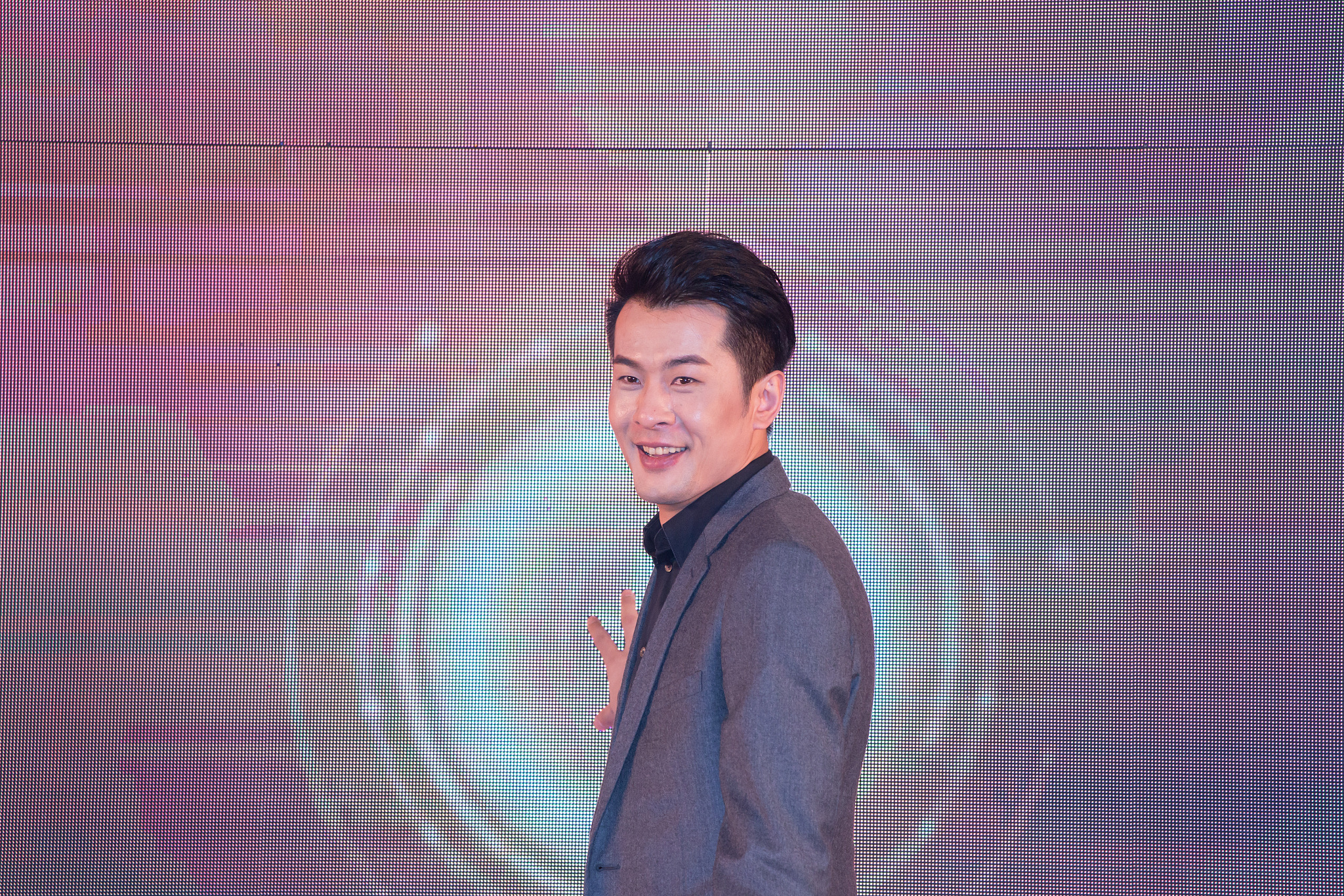 辛巴发家史真实事件,辛巴以前穷了怎么变富人