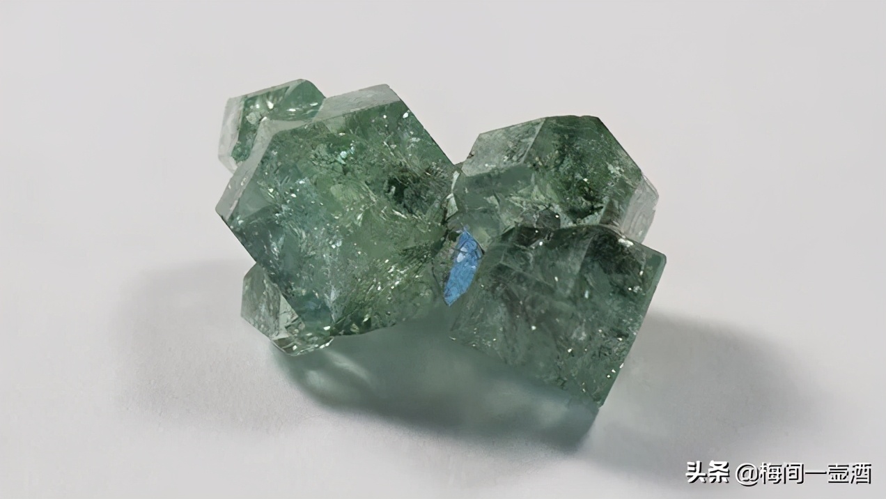 矿物宝石石榴石,石榴石宝石介绍