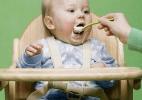 宝宝体内有积食有什么症状,如何分辨宝宝是否有积食