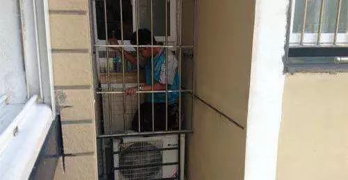 空调安装工人每天能赚多少钱,现在空调安装工赚钱吗