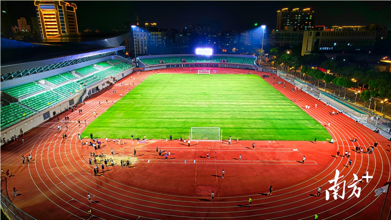 汕头亚青体育中心体育馆,汕头亚青会体育场馆效果图