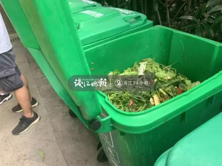 上热搜的杭州海底捞，要被“垃圾拒运”？突击检查后发现……