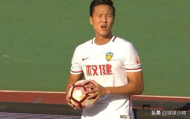 界外球和定位球任意球,界外球经典进球