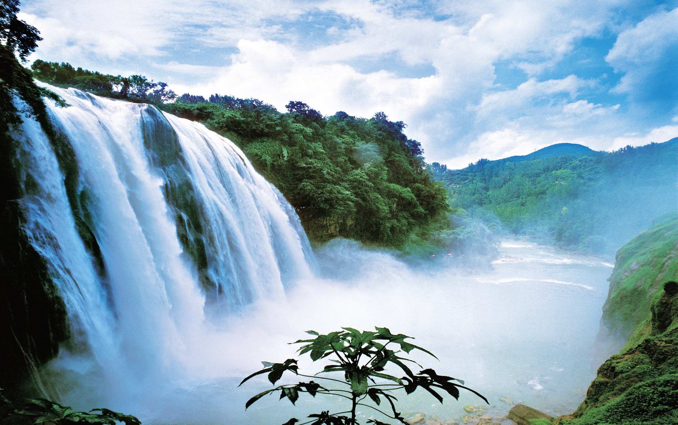 贵州黄果树瀑布12月份去玩最好,去贵州看黄果树瀑布什么时间最好